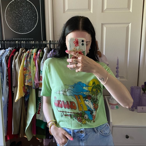 ✨SOLD✨ vintage crop hawaii shirt 🌺 - Picture 5 of 10